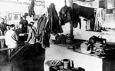 Угол, водка, синематограф