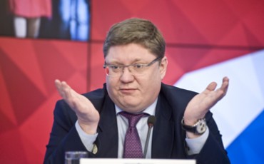 Депутаты готовятся повысить МРОТ до прожиточного минимума