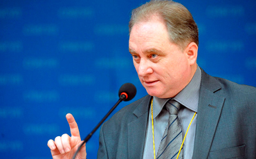 Централизуй и властвуй