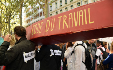 Эммануэль и труд