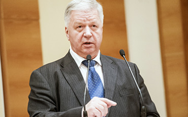 Шмаков: к электронным трудовым книжкам есть вопросы