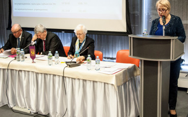 Майский град