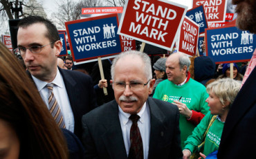 Перекрывая финансовый кран