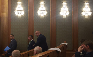 Работодателям рекомендовано улучшить условия труда сезонных работников