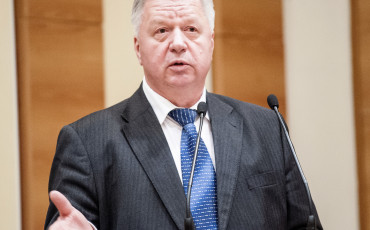 Шмаков выступает за изменение пенсионной системы