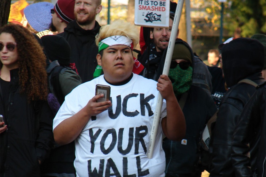 Железный занавес для Трампа