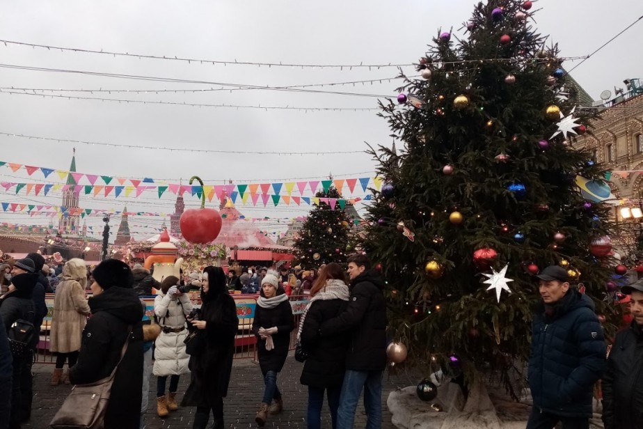 Половина россиян выступают за длинные новогодние каникулы