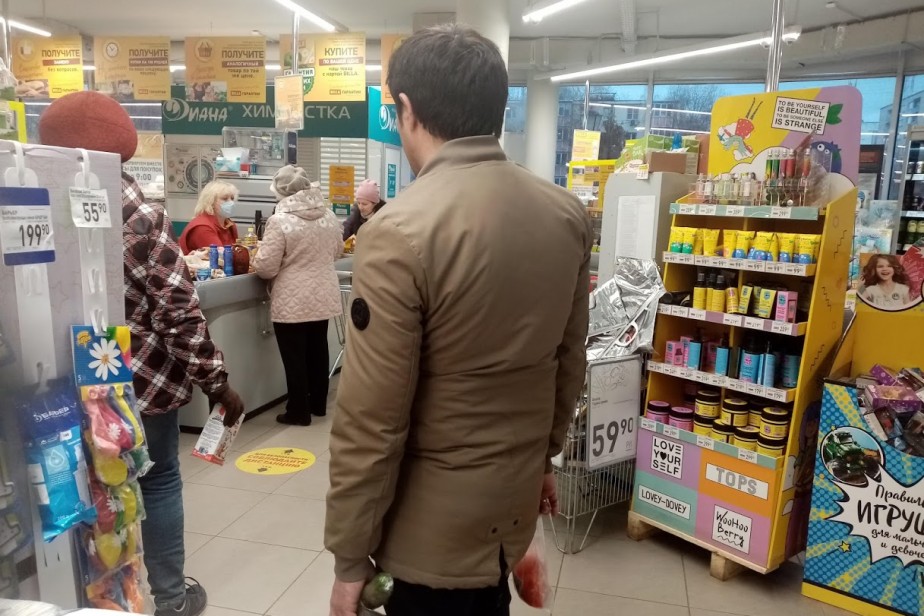 Эпидемия коронавируса грозит среднему классу обеднением