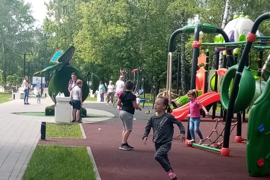 Дополнительные 10 тысяч рублей на детей семьи получат автоматически