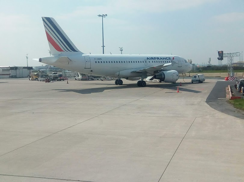 Профсоюзы выступили против массовых увольнений в Air France