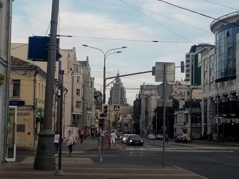 В Москве не занятых на производстве сотрудников переведут на удаленку