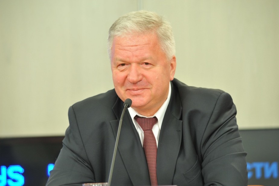 Глава ФНПР поздравил россиян с наступающим Новым годом