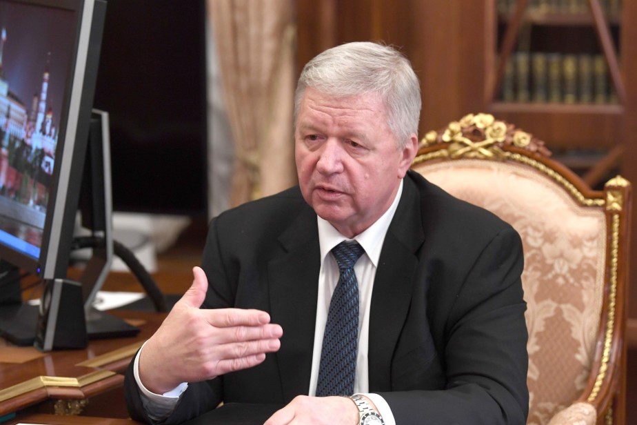 Шмаков призвал вернуться к вопросу индексации пенсий работающих пенсионеров