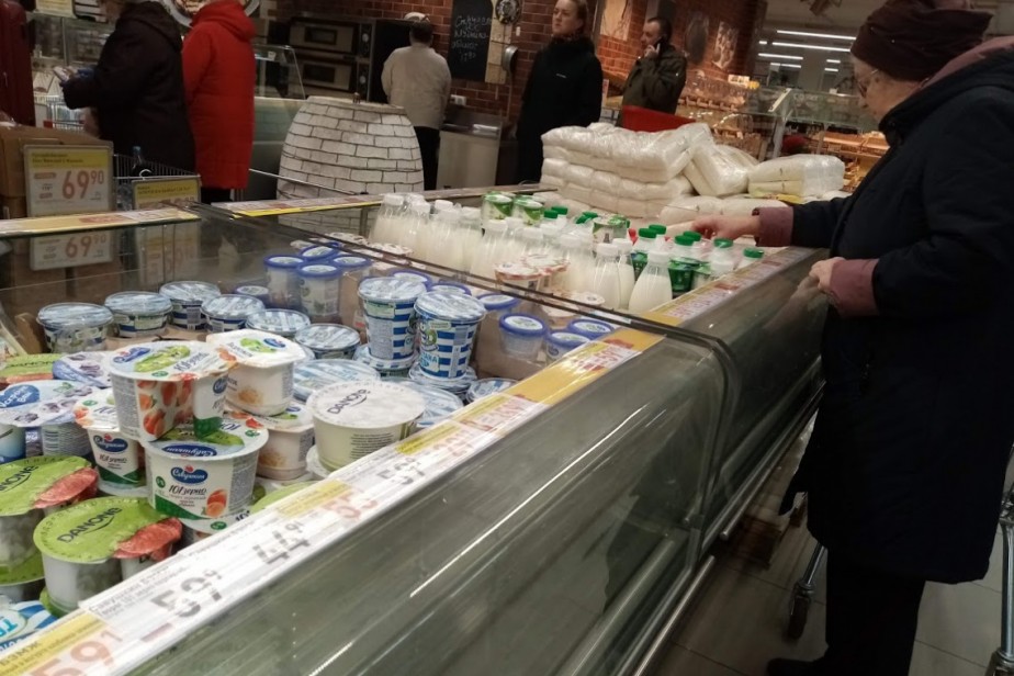 В Кремле оценили ситуацию с контролем цен на продукты В Кремле оценили ситуацию с контролем цен на продукты