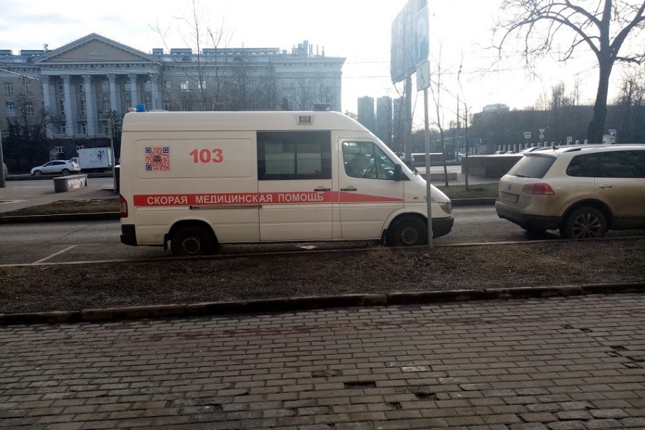 Профсоюз медиков хочет приравнять сотрудников скорой к полиции