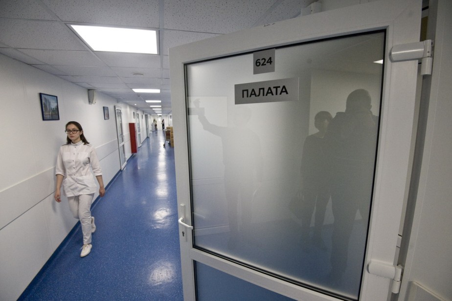 Профсоюзы показали трудовые будни костромской медсестры