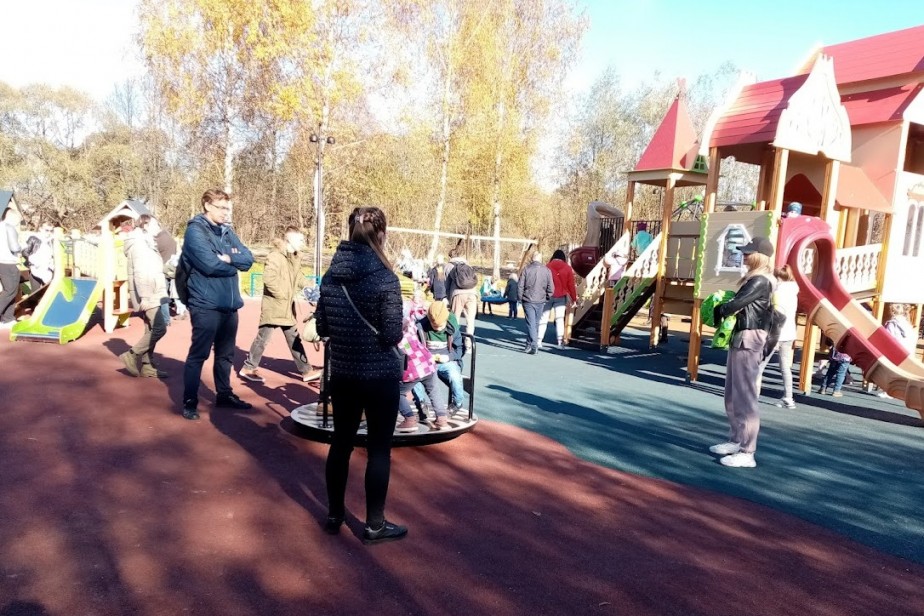 В ПФР рассказали о выплатах одиноким родителям В ПФР рассказали о выплатах одиноким родителям