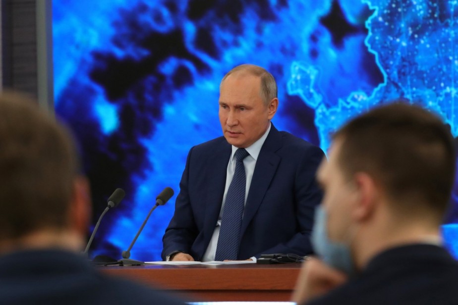 Путин: необходимо достичь коллективного иммунитета в 80%