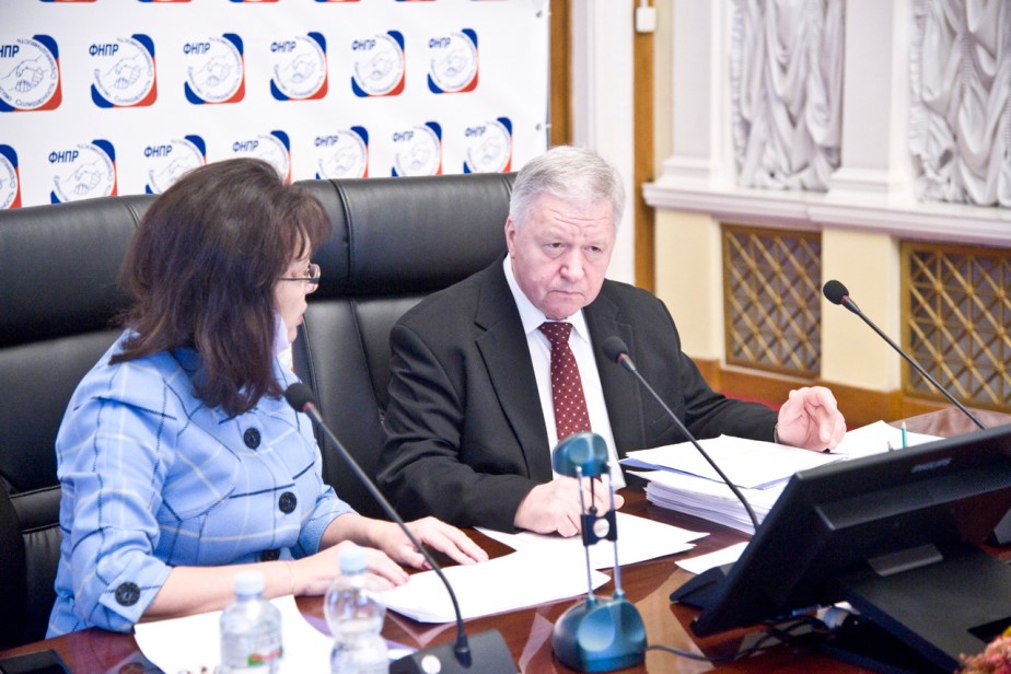 Воспитание Минфина