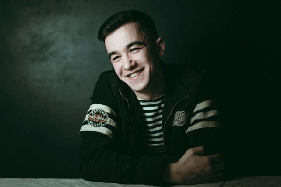 Пессимистично, с юмором