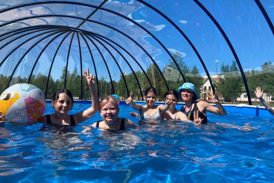 В «Орлёнке» открыли крытые бассейны