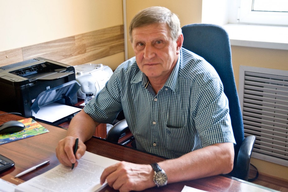 Для людей и ради людей Для людей и ради людей