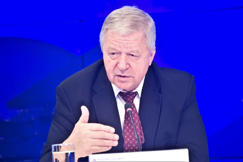 Участники «Стратегического резерва – 2022» встретились с председателем ФНПР Михаилом Шмаковым