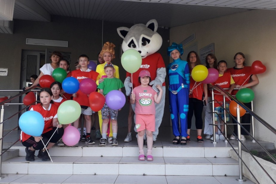 В Самарской области профсоюз устроил праздники для детей медработников