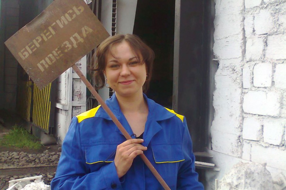 Город живет заводами