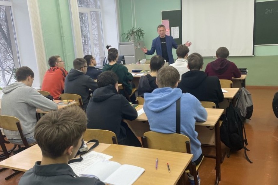 День правовой помощи студентам: выпускники техникума изучают Трудовой кодекс РФ