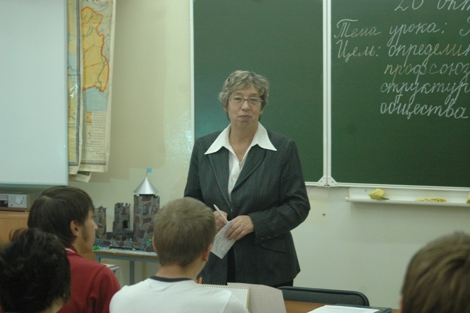 Профсоюз просит найти средства для новогодней выплаты завучам и директорам в Забайкалье