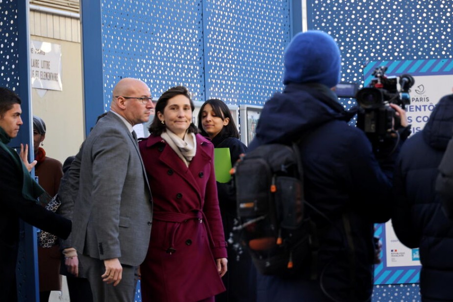 Профсоюз обвинил министра образования Франции в клевете