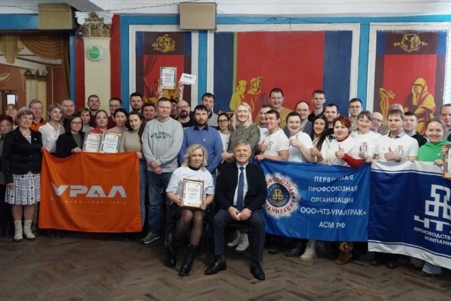 Две команды автозавода «УРАЛ» приняли участие в турнире «Что? Где? Когда?»