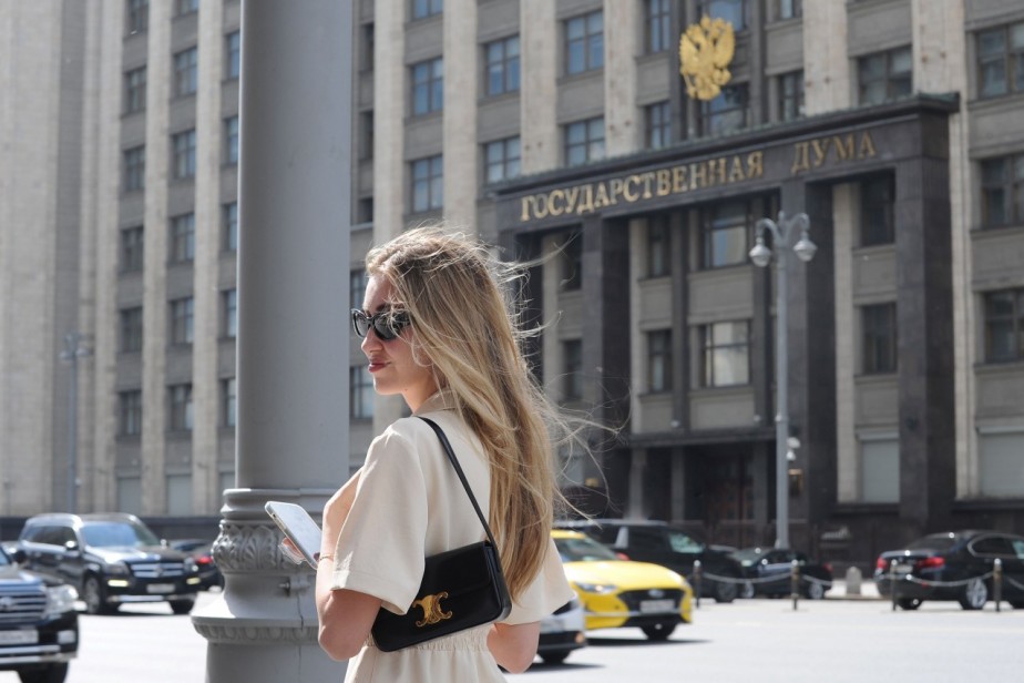 Депутаты и Росстат спорят, почему молодёжь не рожает