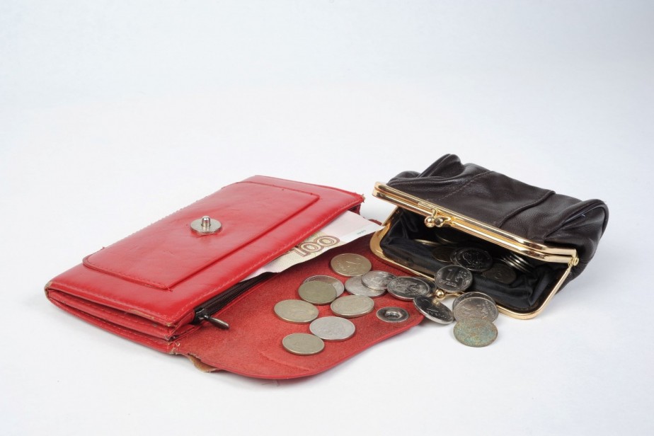 Эксперты Центробанка предсказали рекордный рост зарплат в 2024 году