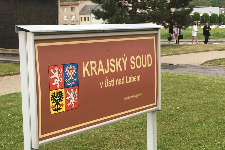 В Чехии из-за забастовки три дня не работают суды В Чехии из-за забастовки три дня не работают суды