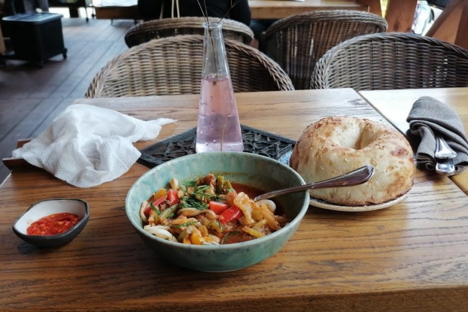 Бизнес-ланчи подорожали в среднем на 11%