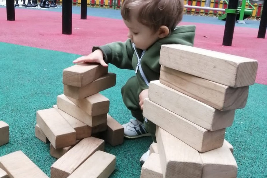 В Свердловской области женщин призвали рожать сварщиков и маляров