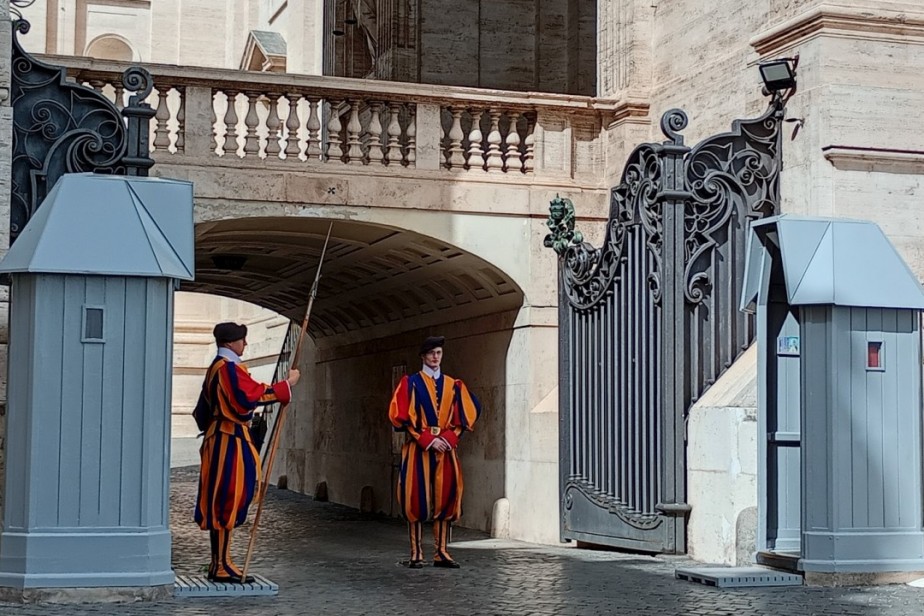 В Ватикане нет средств на пенсионные выплаты В Ватикане нет средств на пенсионные выплаты