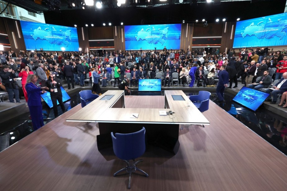 Путин: заработные платы выросли в реальном выражении на 9%