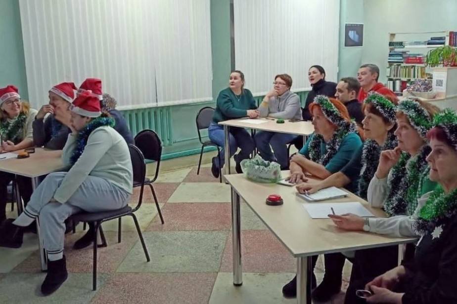 Интеллектуальная викторина: профсоюзный актив Жешартскиого фанерного комбината в игре