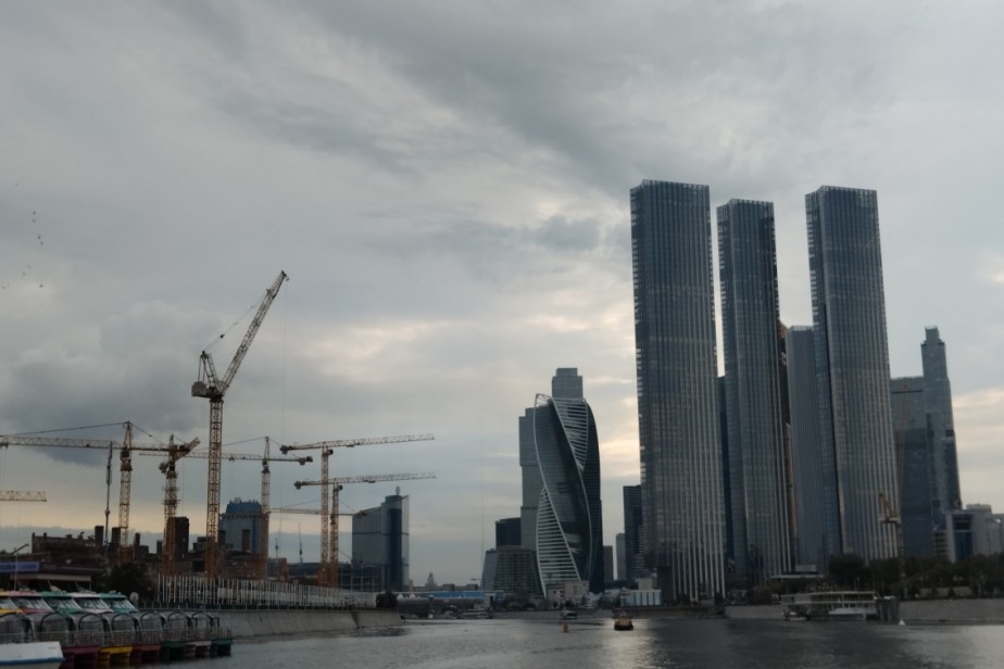 Льготная ипотека для чиновников: эксперимент продлен