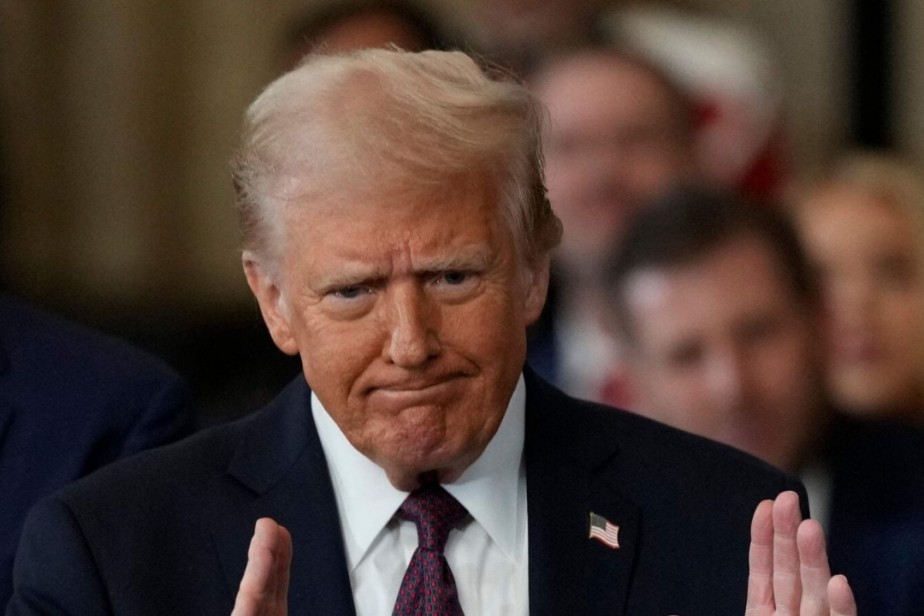 Профсоюз бросает вызов планам Трампа и Маска по оптимизации государственных расходов США