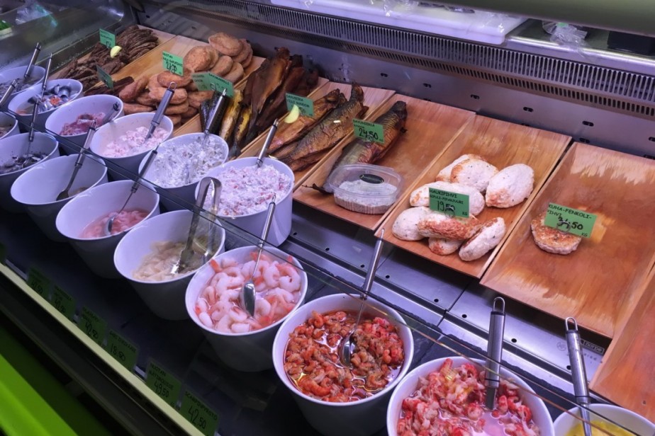 В Финляндии закрылись магазины из-за забастовки В Финляндии закрылись магазины из-за забастовки