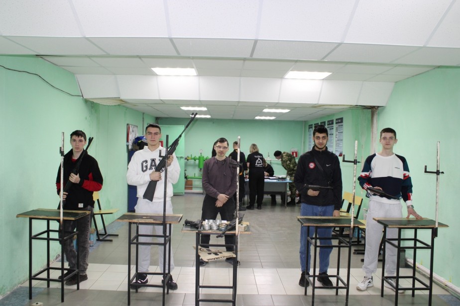 Профсоюзная молодежь УАЗ провела соревнования по военно-прикладному спорту