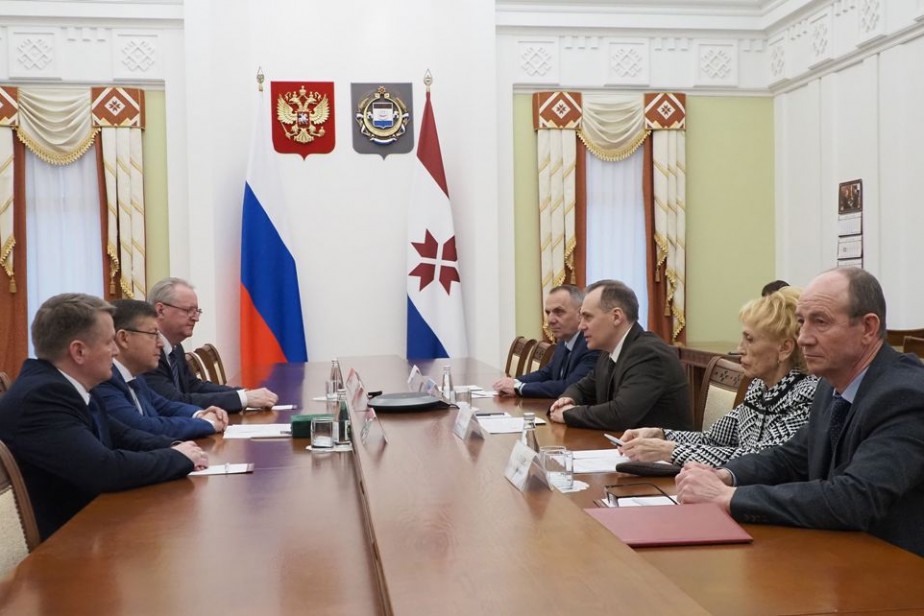 Зампред ФНПР встретился с главой Республики Мордовия