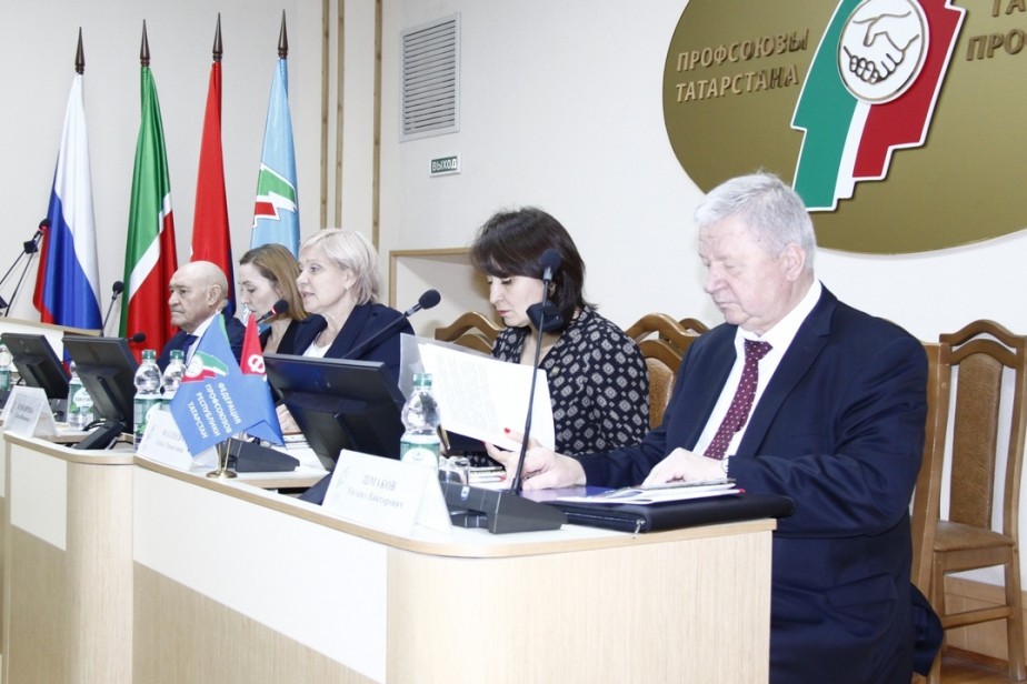 Михаил Шмаков: Мы создали лучшую в мире систему социального партнерства