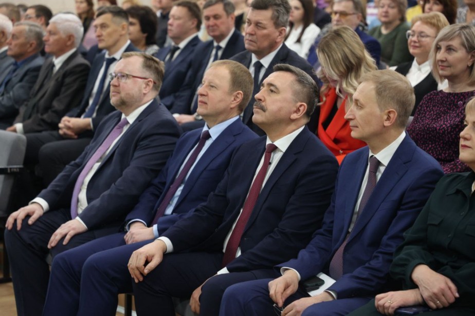 Иван Панов избран председателем Алтайского профобъединения