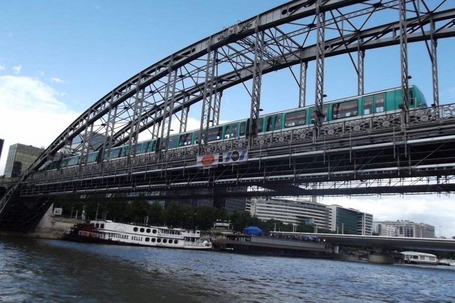 Французский железнодорожный профсоюз анонсировал масштабную забастовку