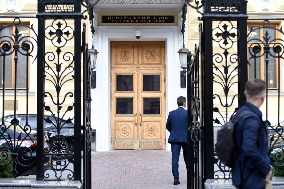 Центробанк зафиксировал разрыв между официальными данными об инфляции и ожиданиями населения